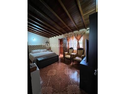 Casa de 4 alcobas en venta en Belen Aliadas, Medellín, 225 m² · foto 10 de 19