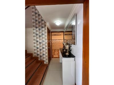 Casa de 4 alcobas en venta en Belen Aliadas, Medellín, 225 m² · foto 11 de 19