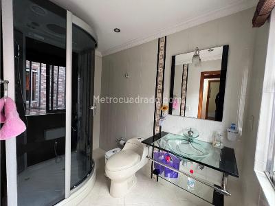 Casa de 4 alcobas en venta en Belen Aliadas, Medellín, 225 m² · foto 14 de 19