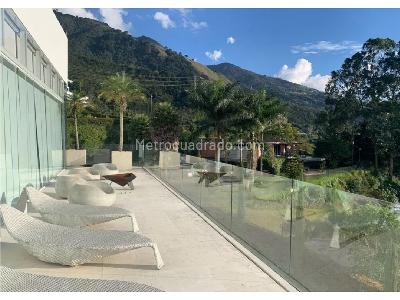Casa de 4 alcobas en venta en Las Palmas, Medellín, 600 m² · foto 11 de 16