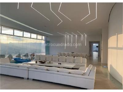 Casa de 4 alcobas en venta en Las Palmas, Medellín, 600 m² · foto 13 de 16