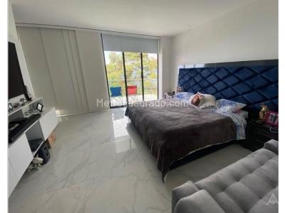Casa de 3 alcobas en venta en La Catedral, Envigado, 380 m² · foto 10 de 20