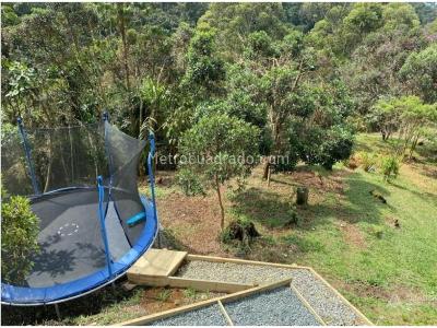 Casa de 3 alcobas en venta en La Catedral, Envigado, 380 m² · foto 19 de 20