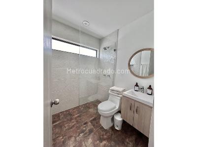 Casa de 4 alcobas en venta en Loma Del Escobero, Envigado, 300 m² · foto 15 de 20