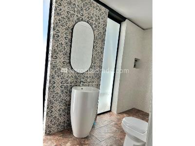 Casa de 4 alcobas en venta en Loma Del Escobero, Envigado, 300 m² · foto 18 de 20