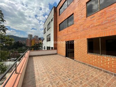 Casa de 5 alcobas en venta en La Doctora, Sabaneta, 390 m² · foto 17 de 20
