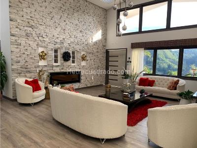 Casa de 5 alcobas en venta en Las Palmas, Medellín, 1760 m² · foto 15 de 20