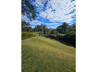 Casa de 4 alcobas en venta en Llano Grande, Rionegro, 350 m² · foto 4 de 16