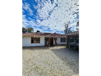 Casa de 4 alcobas en venta en Llano Grande, Rionegro, 350 m² · foto 6 de 16