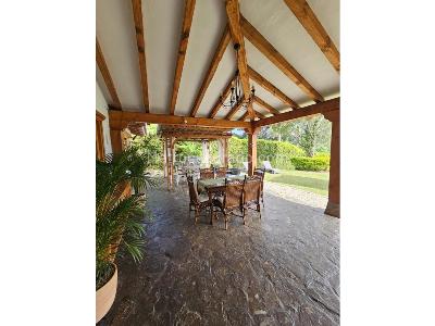Casa de 4 alcobas en venta en Llano Grande, Rionegro, 350 m² · foto 14 de 16