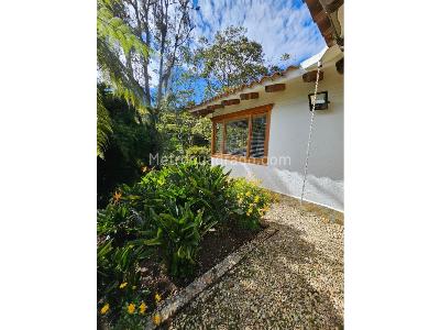 Casa de 4 alcobas en venta en Llano Grande, Rionegro, 350 m² · foto 15 de 16