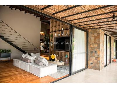 Casa de 5 alcobas en venta en Llano Grande, Rionegro, 917 m² · foto 8 de 20