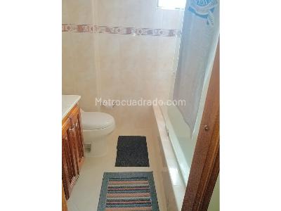 Casa de 5 alcobas en venta en Pan De Azucar, Sabaneta, 189 m² · foto 12 de 20