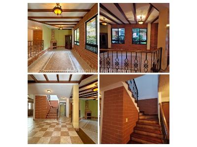 Casa de 4 alcobas en venta en Pan De Azucar, Sabaneta, 283 m² · foto 5 de 13