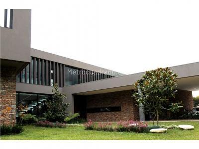 Casa de 4 alcobas en venta en Llano Grande, Rionegro, 800 m² · foto 3 de 15