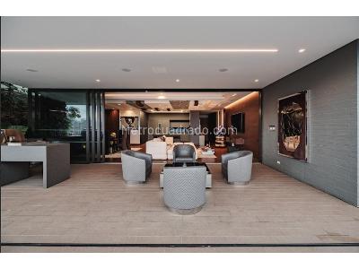 Apartamento de 3 alcobas en venta en El Poblado, Medellín, 478 m² · foto 11 de 20