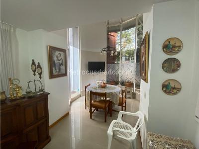 Casa de 3 alcobas en venta en San Jose, Sabaneta, 200 m² · foto 11 de 20