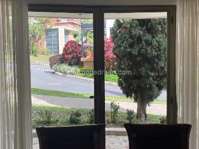 Casa de 3 alcobas en venta en San Jose, Sabaneta, 200 m² · foto 16 de 20