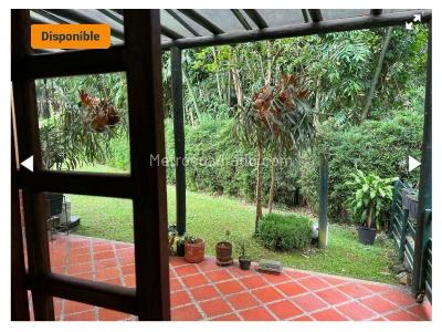 Casa de 3 alcobas en venta en San Jose, Sabaneta, 582 m² · foto 2 de 20