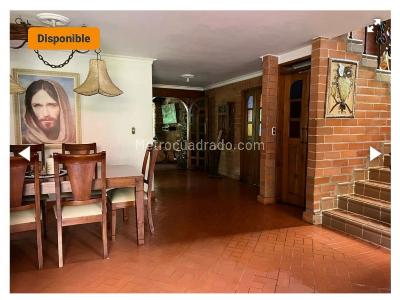 Casa de 3 alcobas en venta en San Jose, Sabaneta, 582 m² · foto 5 de 20