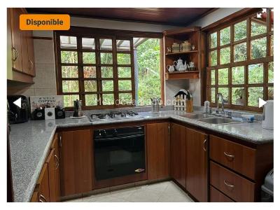 Casa de 3 alcobas en venta en San Jose, Sabaneta, 582 m² · foto 8 de 20