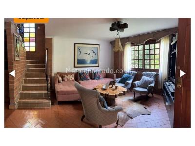 Casa de 3 alcobas en venta en San Jose, Sabaneta, 582 m² · foto 11 de 20