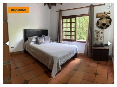 Casa de 3 alcobas en venta en San Jose, Sabaneta, 582 m² · foto 14 de 20