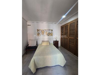 Apartamento de 5 alcobas en venta en Laureles, Medellín, 165 m² · foto 18 de 20