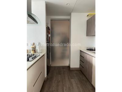 Apartamento de 4 alcobas en venta en Cañaveralejo, Sabaneta, 137 m² · foto 2 de 20