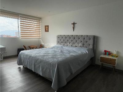 Apartamento de 4 alcobas en venta en Cañaveralejo, Sabaneta, 137 m² · foto 5 de 20
