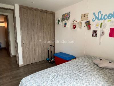 Apartamento de 4 alcobas en venta en Cañaveralejo, Sabaneta, 137 m² · foto 10 de 20