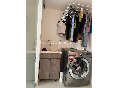 Apartamento de 4 alcobas en venta en Cañaveralejo, Sabaneta, 137 m² · foto 15 de 20