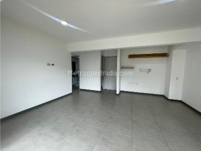 Apartamento de 3 alcobas en venta en Las Lomitas, Sabaneta, 89 m² · foto 7 de 19
