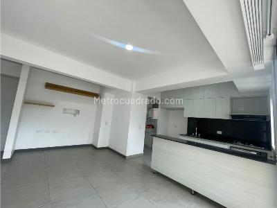 Apartamento de 3 alcobas en venta en Las Lomitas, Sabaneta, 89 m² · foto 8 de 19