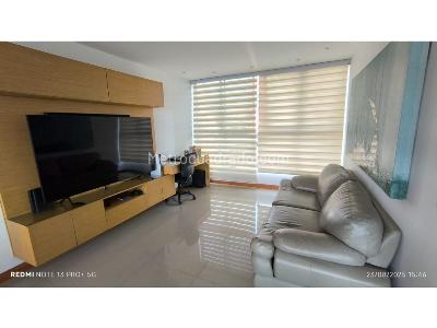 Apartamento en venta en El Poblado, Medellín · foto 8 de 13