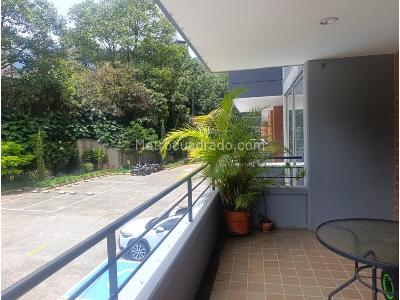 Apartamento de 3 alcobas en venta en El Poblado, Medellín, 96 m² · foto 3 de 20