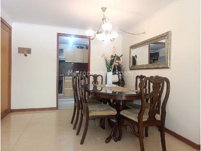 Apartamento de 3 alcobas en venta en El Poblado, Medellín, 96 m² · foto 7 de 20