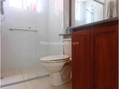 Apartamento de 3 alcobas en venta en El Poblado, Medellín, 96 m² · foto 18 de 20
