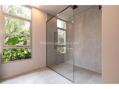 Apartamento de 2 alcobas en venta en El Poblado, Medellín, 186 m² · foto 17 de 20