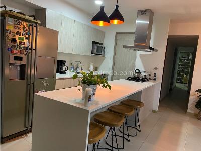 Apartamento en venta en Brujas, Envigado · foto 2 de 12