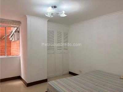 Apartamento en venta en Laureles, Medellín · foto 13 de 20