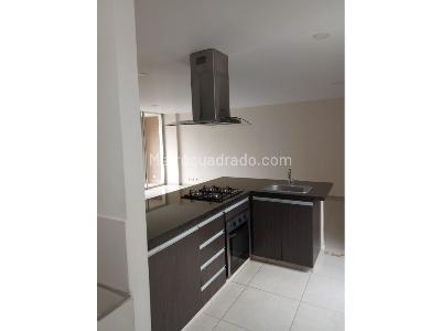 Apartamento de 3 alcobas en venta en El Poblado, Medellín, 126 m² · foto 3 de 20