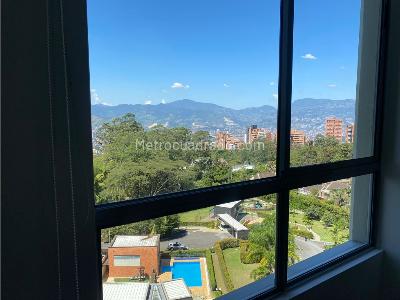 Apartamento de 3 alcobas en venta en Los Balsos Poblado, Medellín, 245 m² · foto 18 de 20
