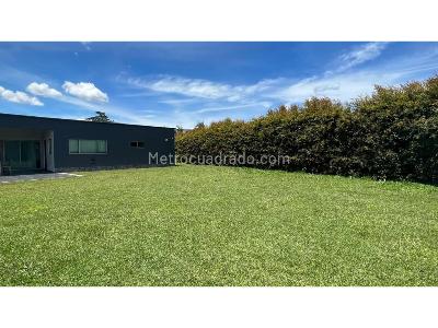 Casa de 4 alcobas en venta en Llano Grande, Rionegro, 500 m² · foto 6 de 9