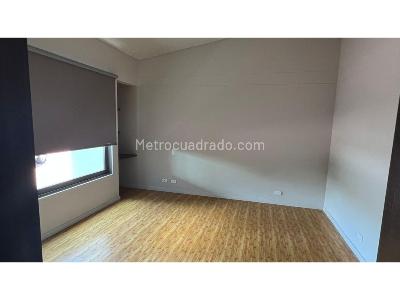 Casa de 4 alcobas en venta en Llano Grande, Rionegro, 500 m² · foto 7 de 9