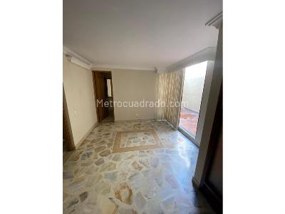 Casa de 3 alcobas en venta en Loma De Las Brujas, Envigado, 135 m² · foto 4 de 20