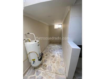 Casa de 3 alcobas en venta en Loma De Las Brujas, Envigado, 135 m² · foto 6 de 20