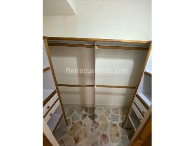 Casa de 3 alcobas en venta en Loma De Las Brujas, Envigado, 135 m² · foto 16 de 20