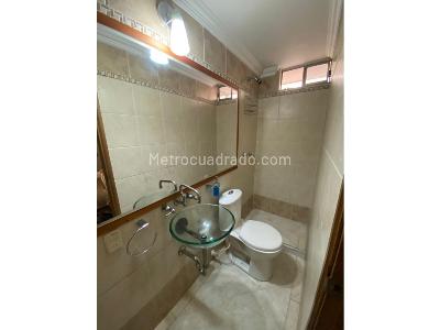 Casa de 3 alcobas en venta en Loma De Las Brujas, Envigado, 135 m² · foto 19 de 20
