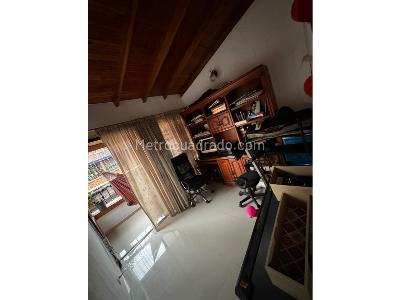 Casa de 4 alcobas en venta en La Mota, Medellín, 89 m² · foto 5 de 17